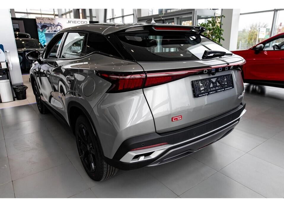 Omoda C5, I Рестайлинг 1.5 CVT (147 л.с.)