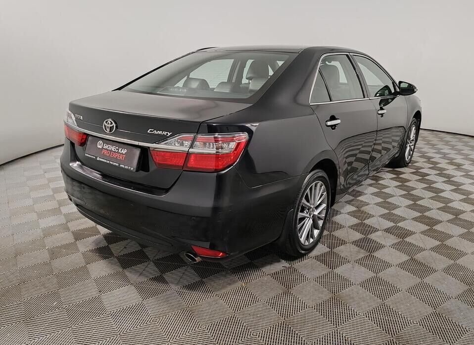 Toyota Camry, VII (XV50) Рестайлинг 2.5 AT (181 л.с.)