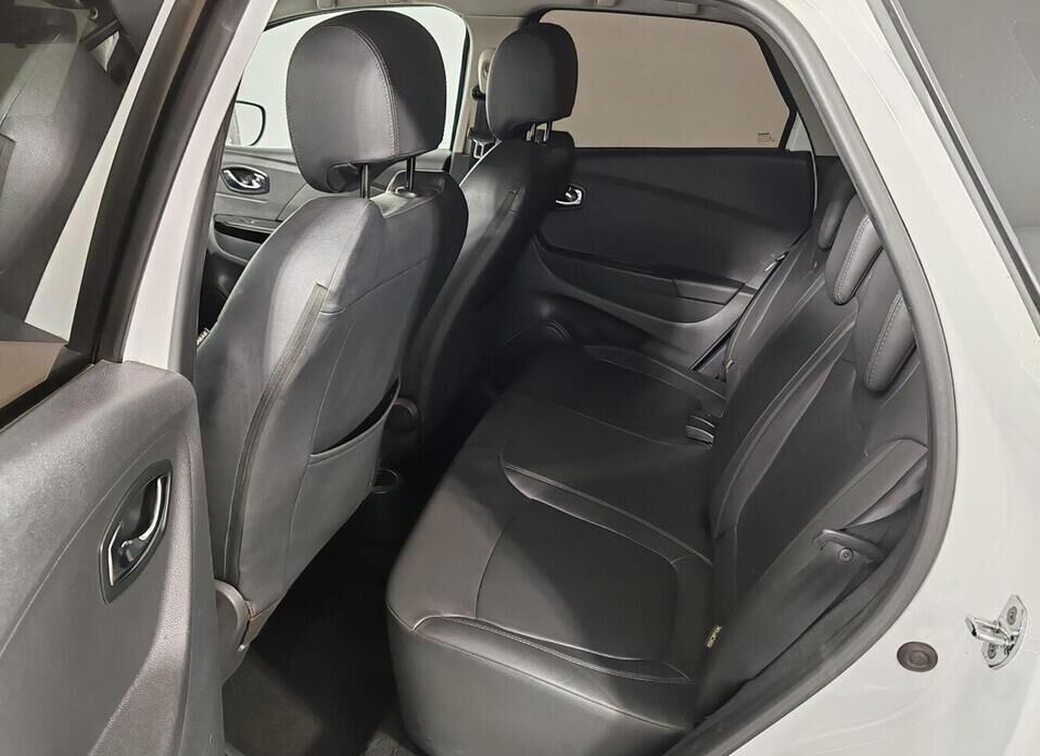 Renault Kaptur, I 1.6 CVT (114 л.с.)
