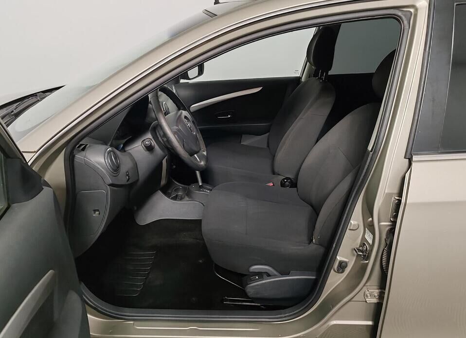 Nissan Almera, III (G15) 1.6 AT (102 л.с.)