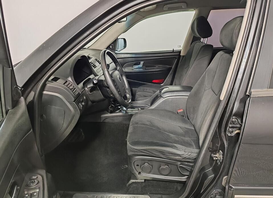 SsangYong Rexton, II 2.7d AT (163 л.с.) 4WD