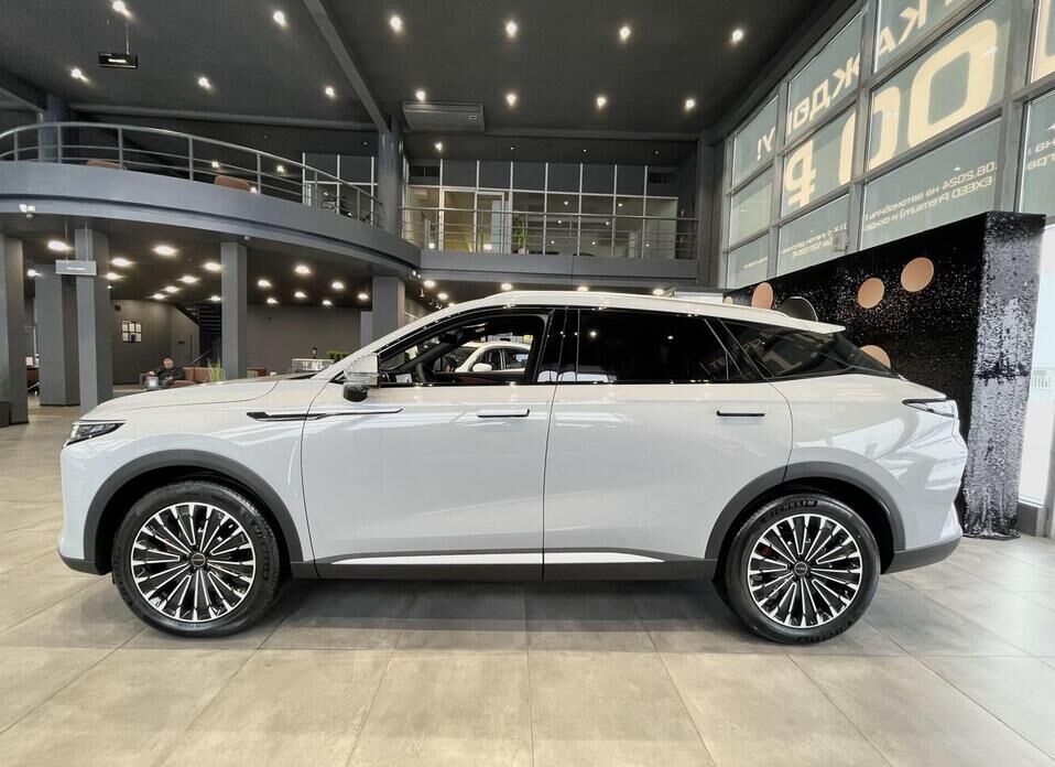 EXEED RX 2.0 AT (249 л.с.) 4WD