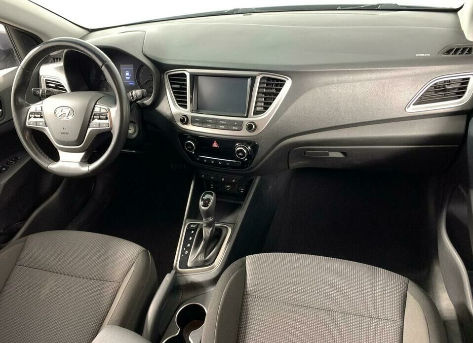 Hyundai Solaris 1.6 AT (123 л.с.)