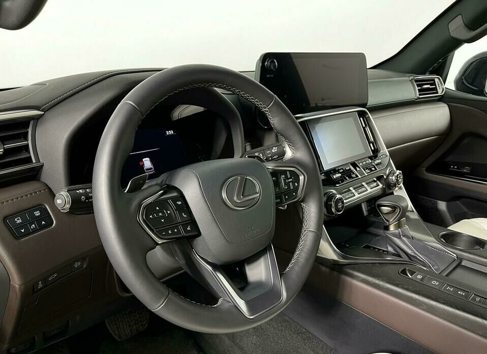 Lexus LX 500d 3.4d AT (299 л.с.) 4WD