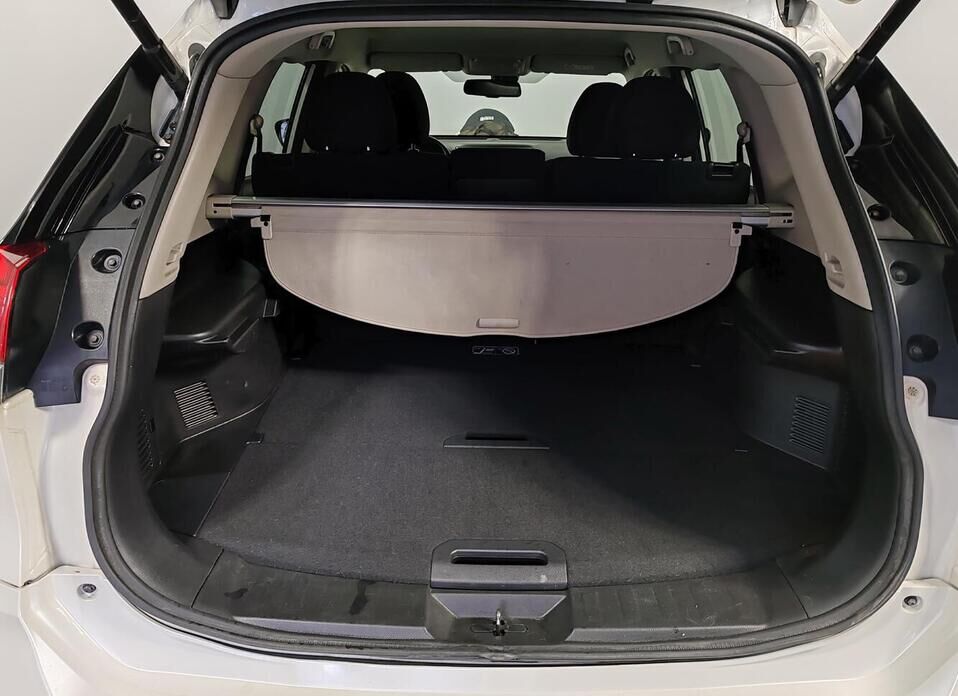 Nissan X-Trail 2.0 CVT (144 л.с.) 4WD