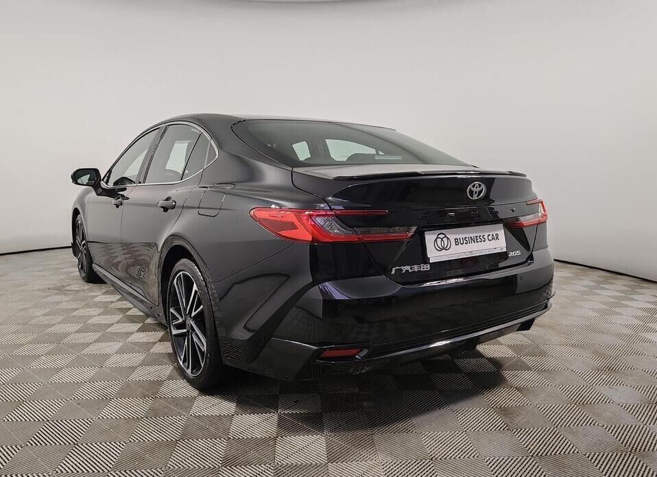 Toyota Camry, IX (XV80) China Market 2.0 CVT (173 л.с.)