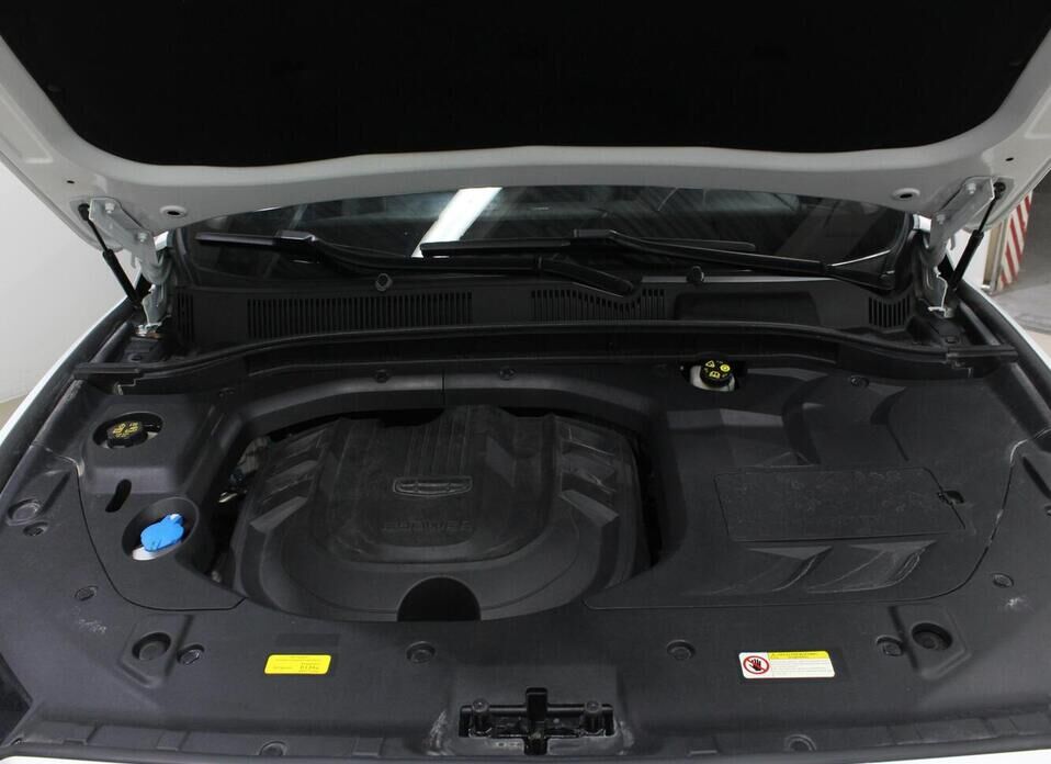 Geely Atlas Pro 1.5 AMT (177 л.с.) 4WD