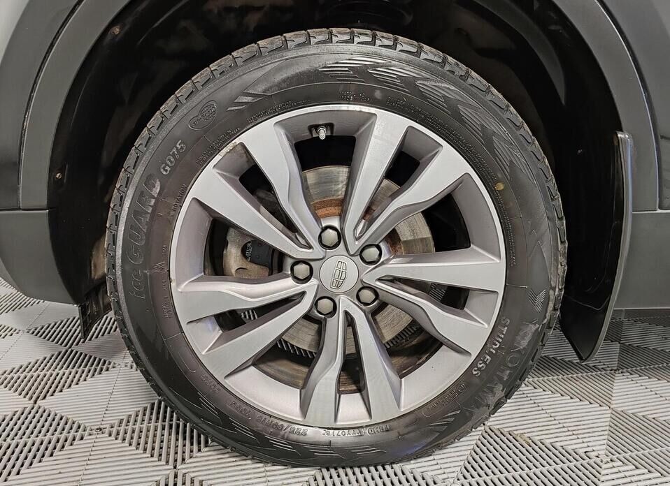 Geely Atlas, I 1.8 AT (184 л.с.) 4WD