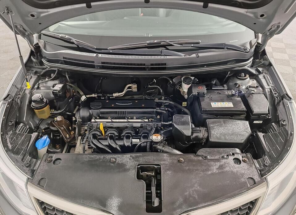 Kia Rio, III Рестайлинг 1.6 MT (123 л.с.)