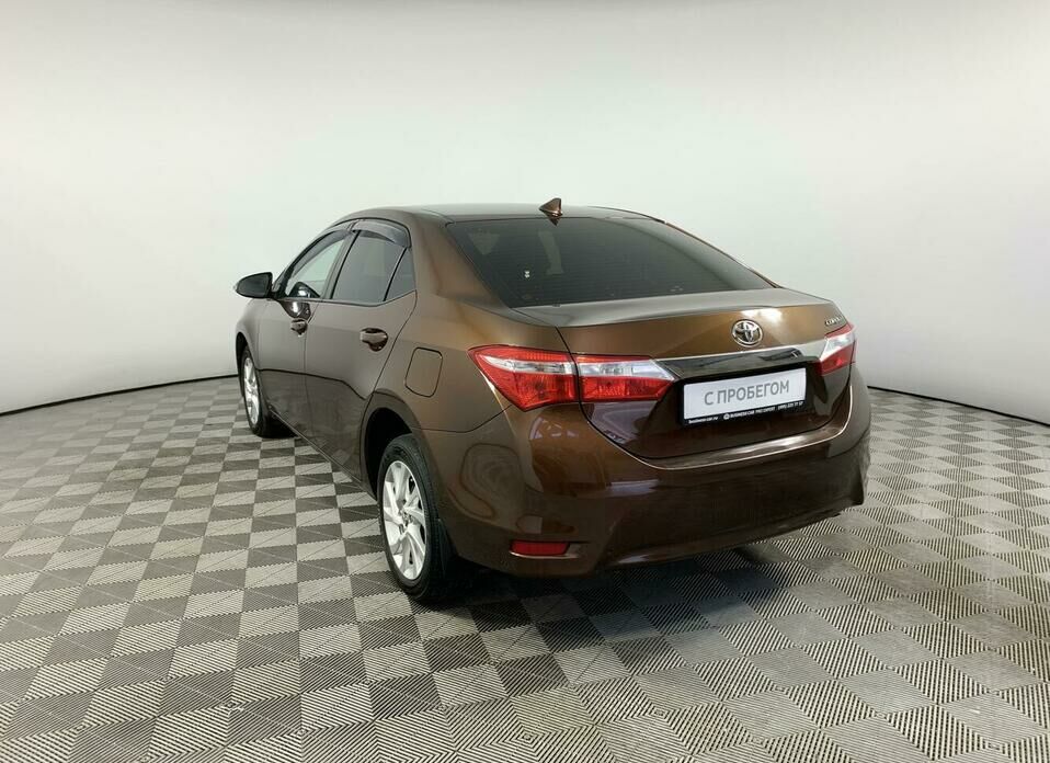 Toyota Corolla 1.6 CVT (122 л.с.)