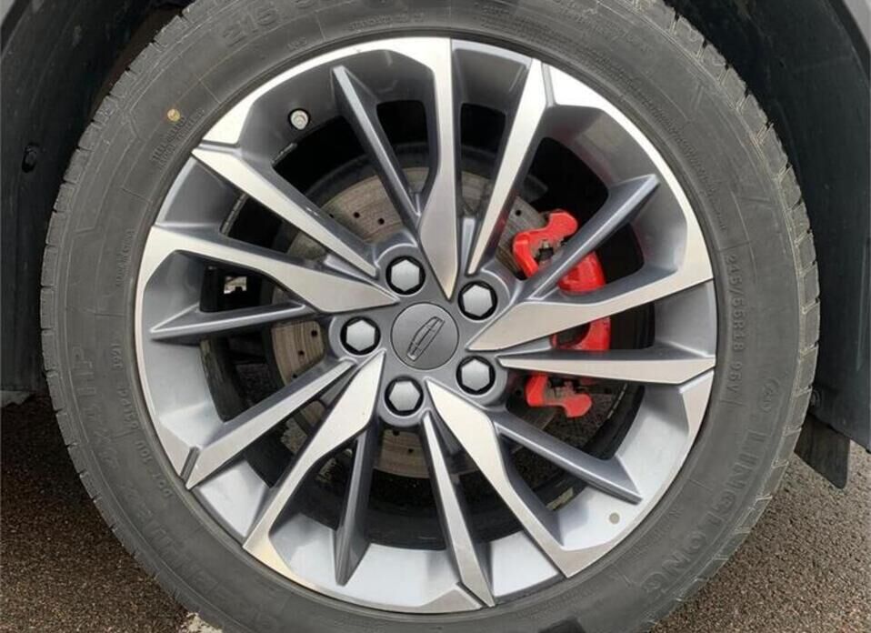 Geely Coolray 1.5 AMT (150 л.с.)
