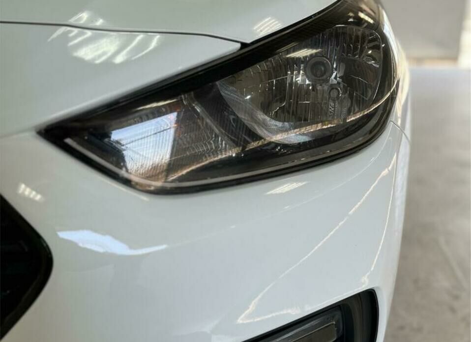 Hyundai Solaris 1.6 AT (123 л.с.)