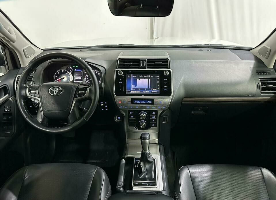 Toyota Land Cruiser Prado 2.8d AT (177 л.с.) 4WD