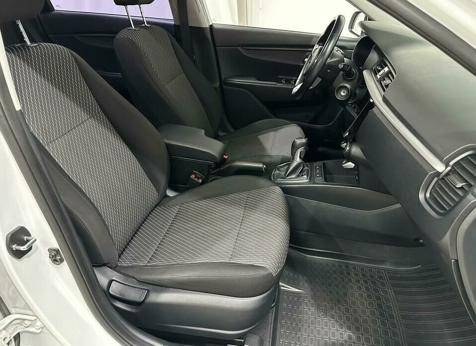 Kia Rio 1.6 MT (123 л.с.)