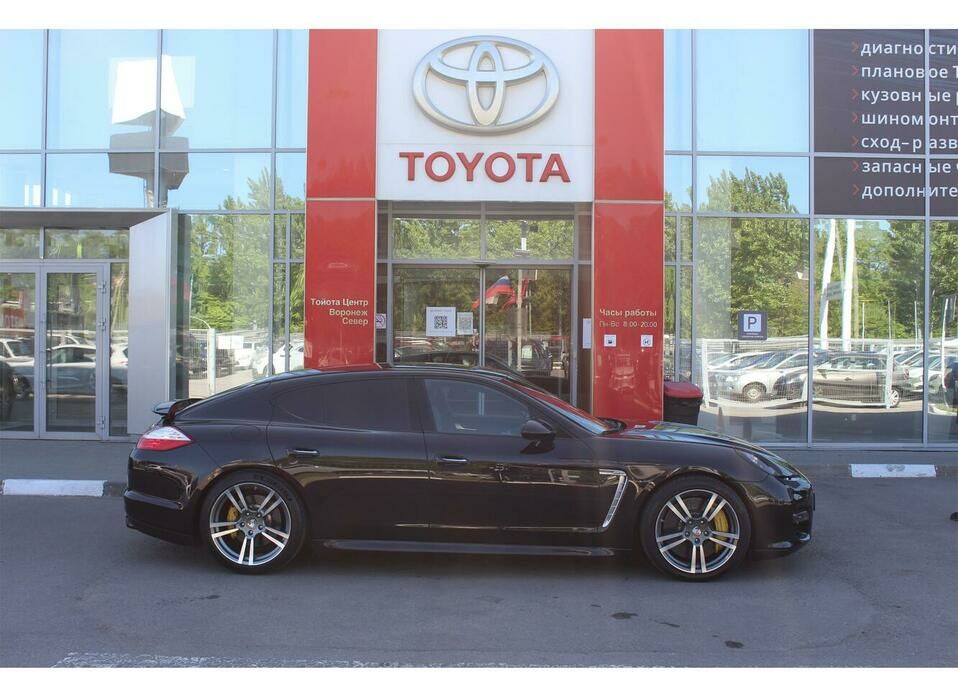 Porsche Panamera Turbo 4.8 AMT (500 л.с.) 4WD