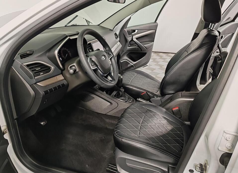 LADA (ВАЗ) Vesta, I Рестайлинг (NG) Предсерийная 1.6 MT (106 л.с.)