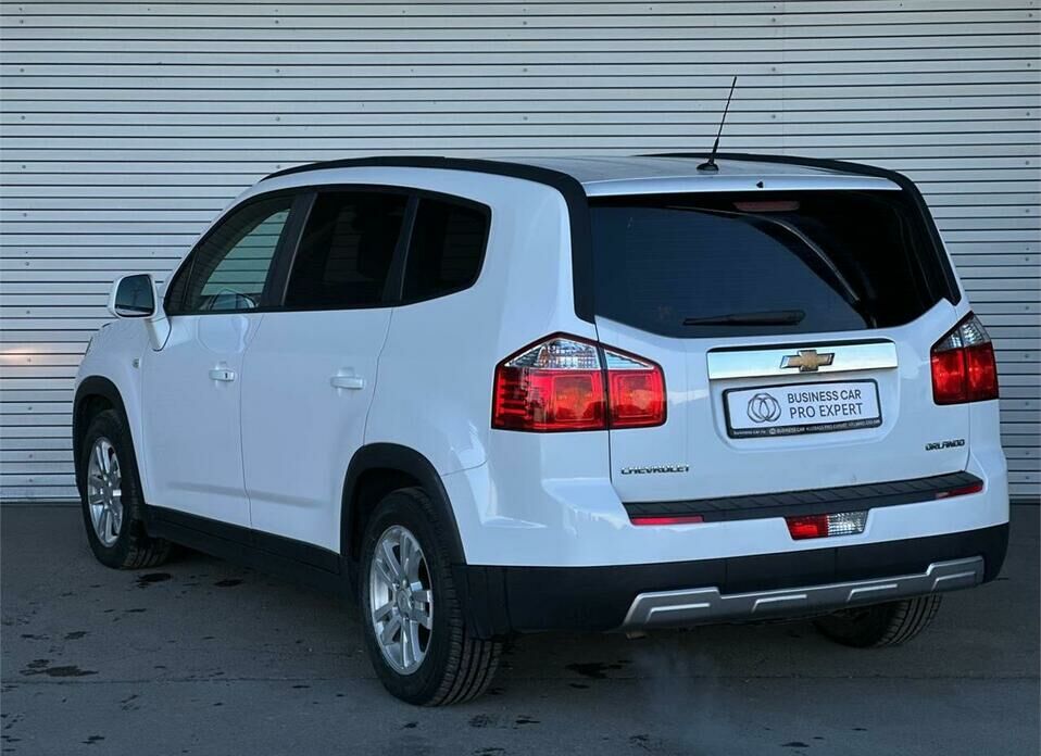 Chevrolet Orlando 1.8 AT (141 л.с.)