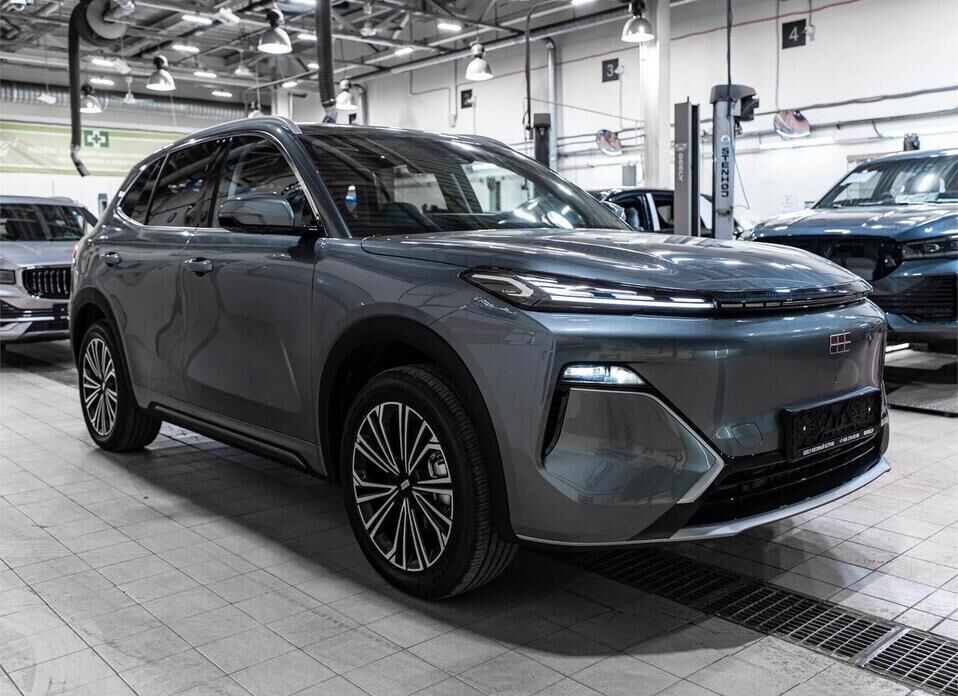 Geely EX5 EM-i 1.5hyb AT (167 л.с.)