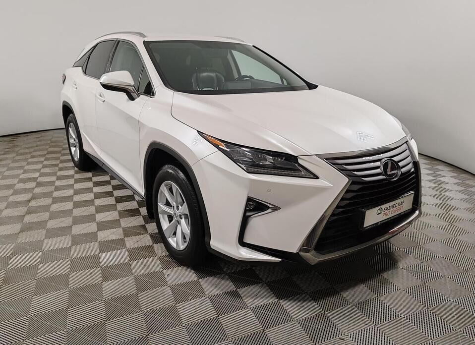 Lexus RX, IV 200t 2.0 AT (238 л.с.) 4WD