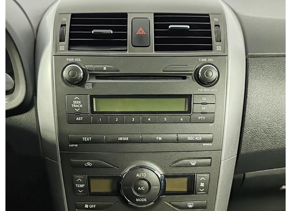 Toyota Corolla 1.6 AT (124 л.с.)