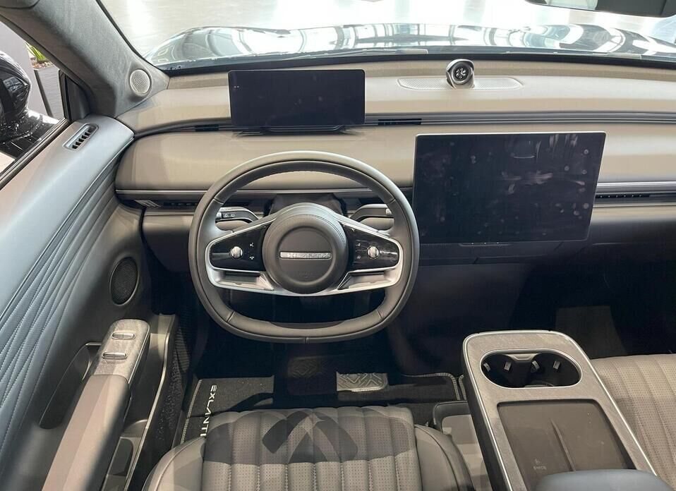 EXEED Exlantix ET 1.5hyb AT (469 л.с.) 4WD