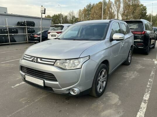 Mitsubishi Outlander, 2013 г., 254 806 км