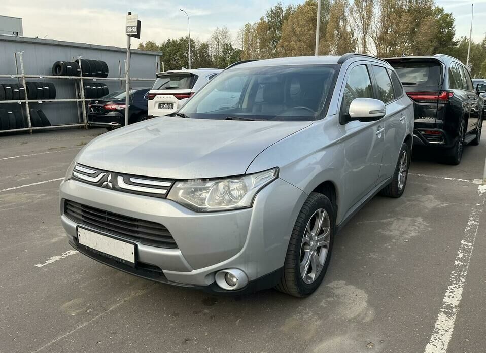 Mitsubishi Outlander 2.0 CVT (146 л.с.) 4WD