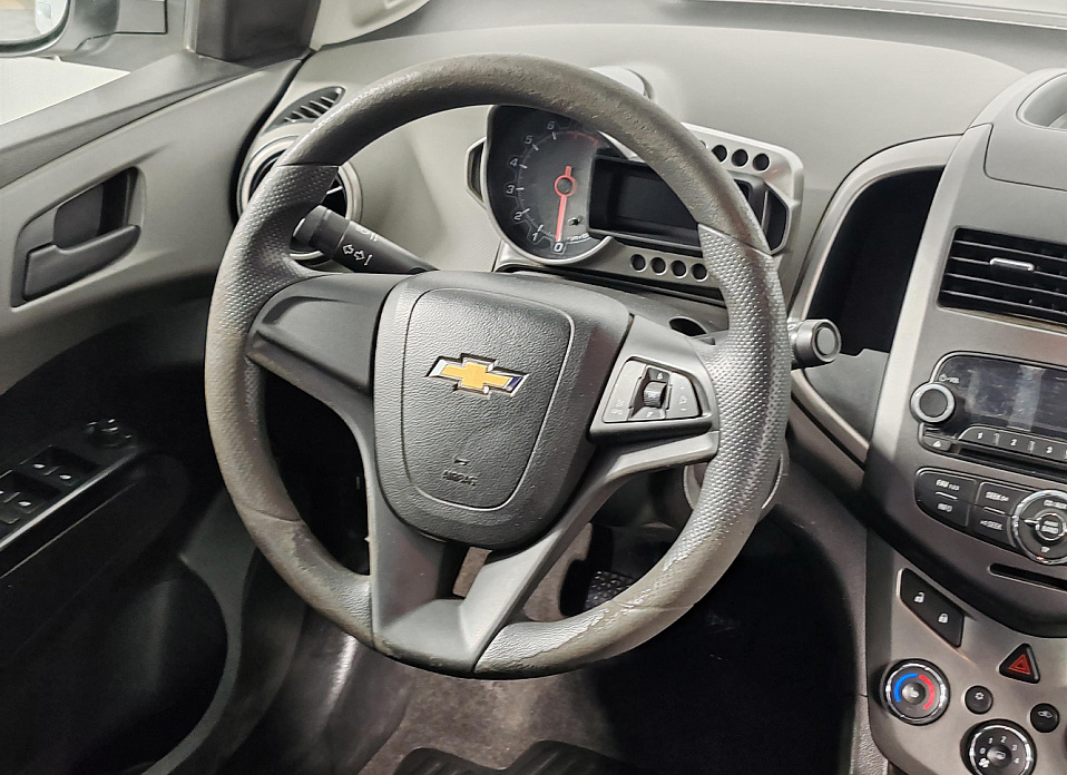 Chevrolet Aveo, II 1.6 MT (115 л.с.)