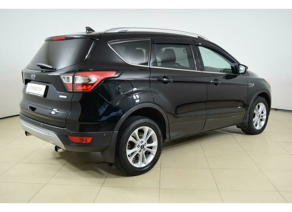 Ford Kuga 1.5 AT (182 л.с.) 4WD