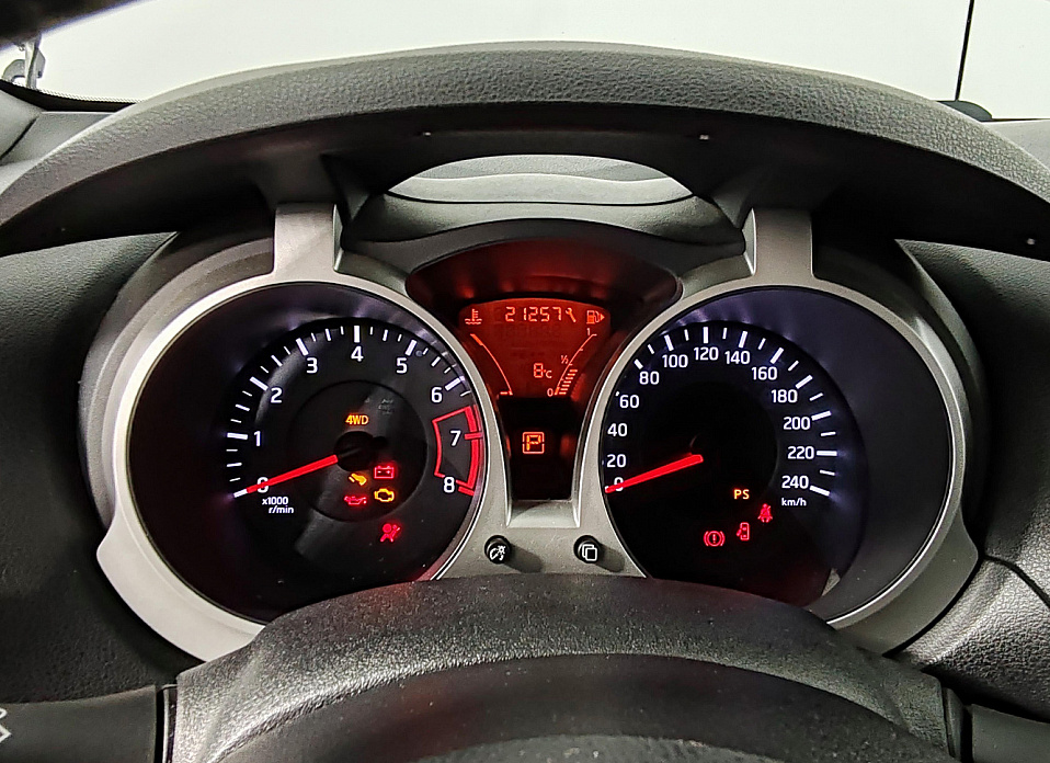 Nissan Juke, I 1.6 CVT (190 л.с.) 4WD