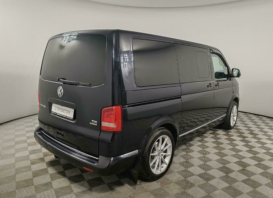 Volkswagen Multivan 2.0d AMT (180 л.с.) 4WD