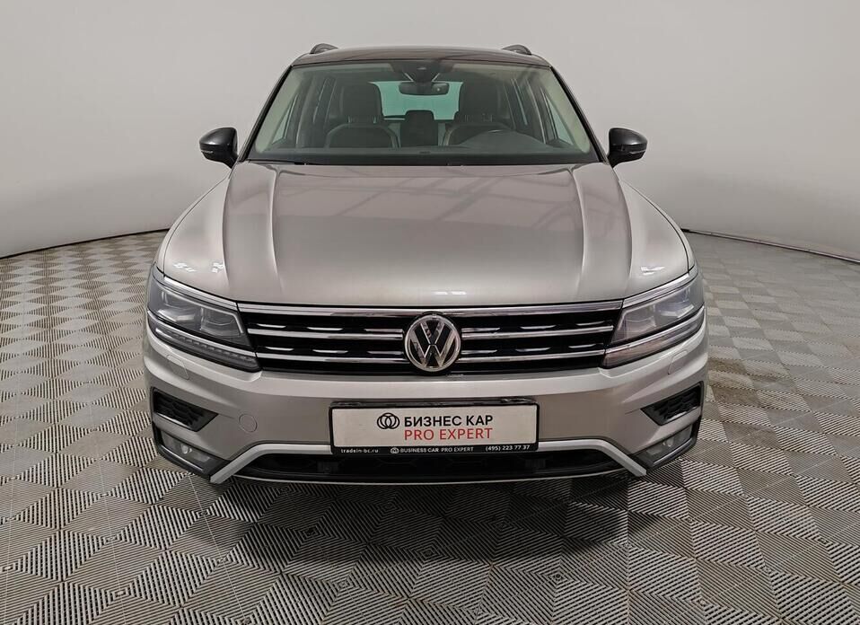 Volkswagen Tiguan, II 2.0 AMT (180 л.с.) 4WD