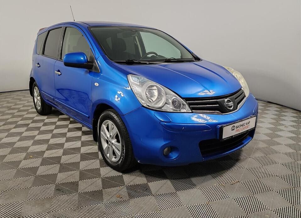 Nissan Note 1.6 AT (110 л.с.)