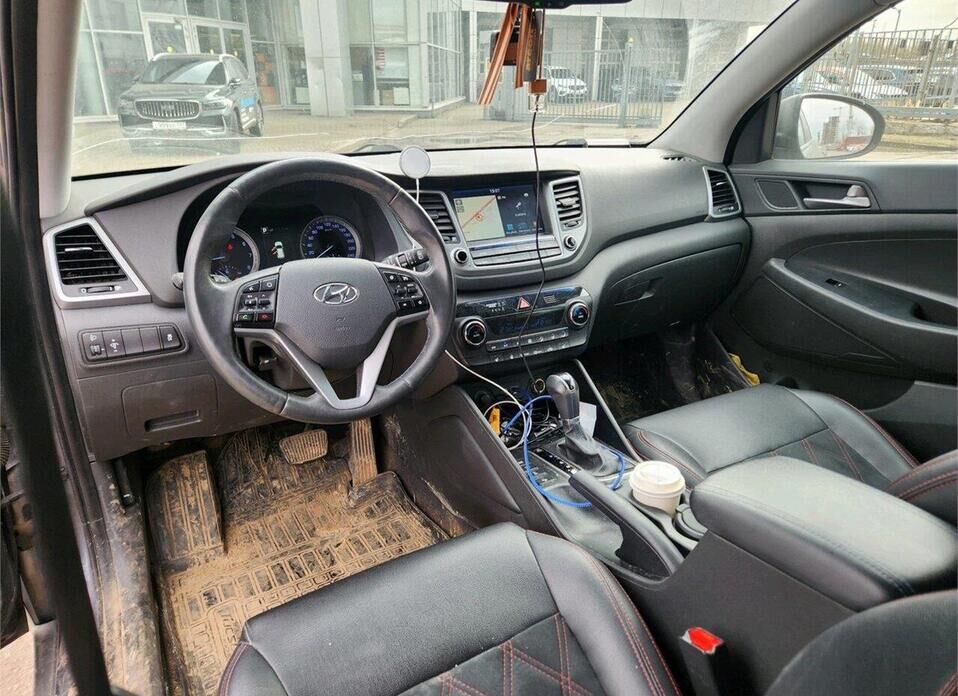 Hyundai Tucson, III 2.0 AT (150 л.с.) 4WD