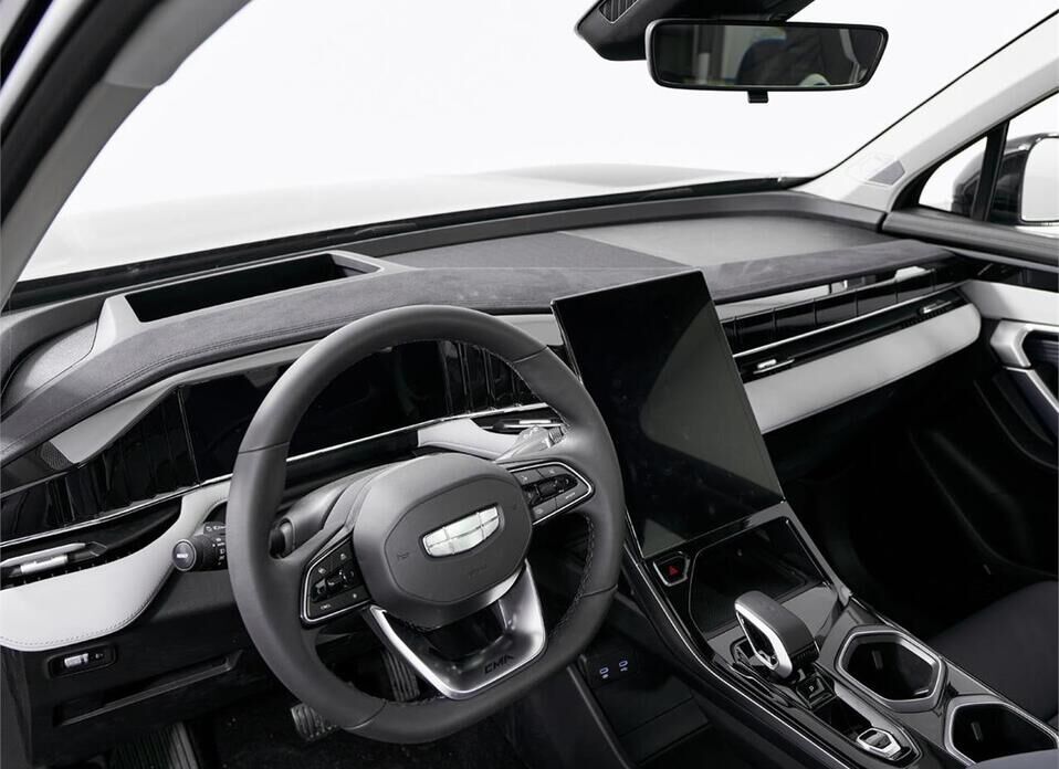 Geely Atlas, II 2.0 AT (200 л.с.) 4WD