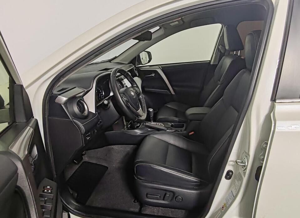 Toyota RAV4, IV (CA40) Рестайлинг 2.0 CVT (146 л.с.) 4WD