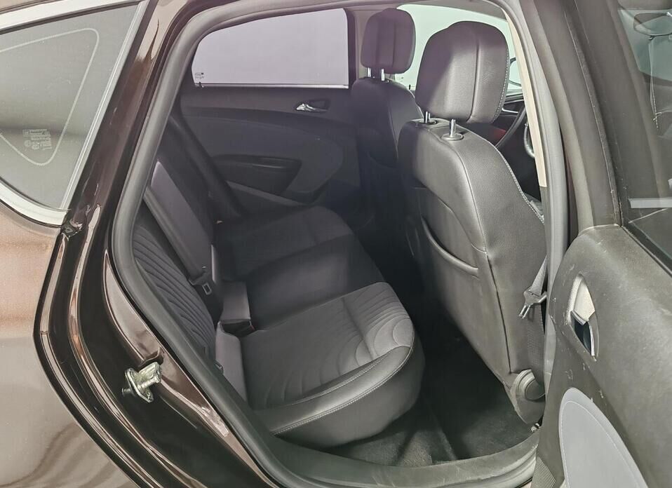 Opel Astra 1.6 MT (115 л.с.)