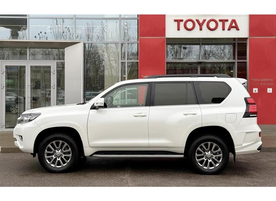 Toyota Land Cruiser Prado, 150 Series Рестайлинг 2 2.8d AT (177 л.с.) 4WD