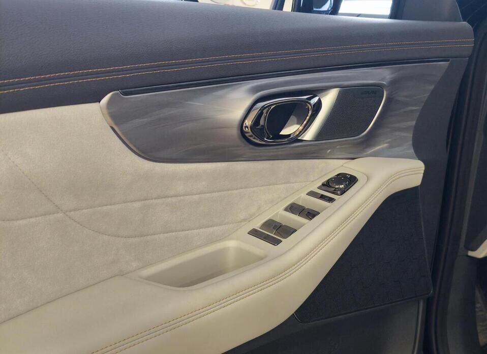 GAC GS8, II Dragon 2.0 AT (231 л.с.) 4WD