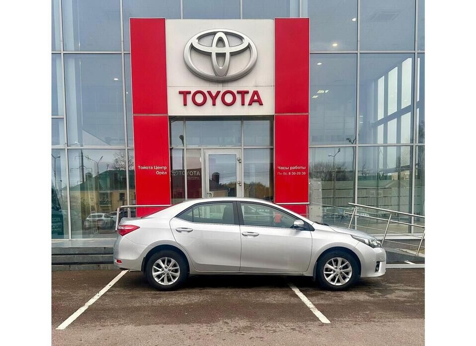 Toyota Corolla, XI (E160, E170, E180) 1.6 CVT (122 л.с.)