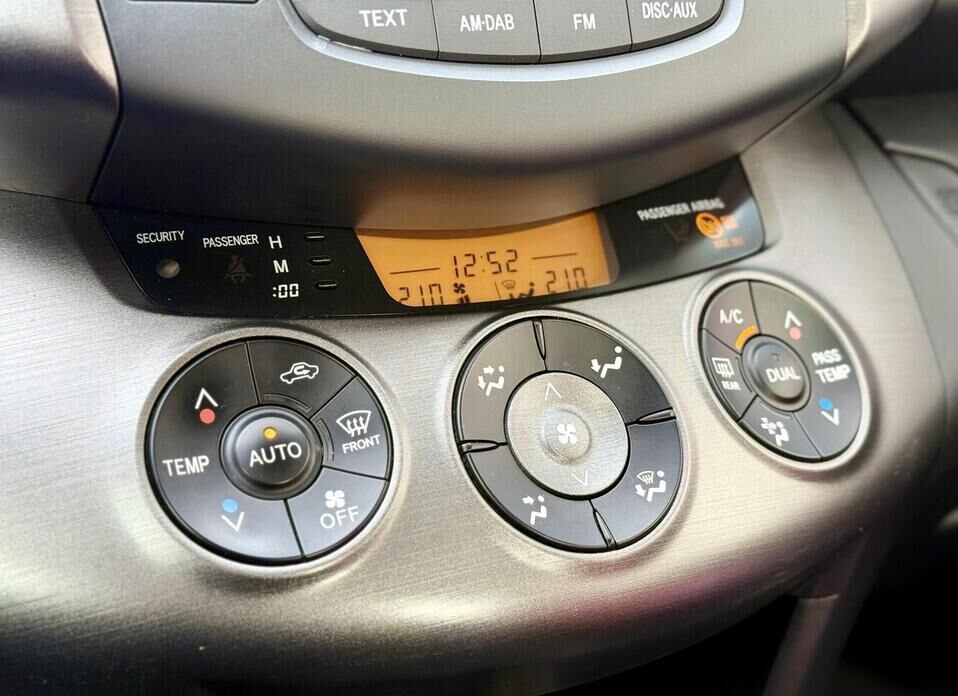 Toyota RAV4, III (XA30) Рестайлинг 2.0 CVT (158 л.с.) 4WD