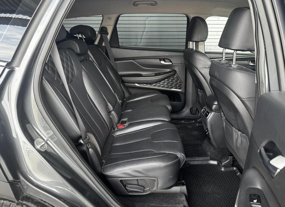 Hyundai Santa Fe, IV Рестайлинг 2.5 AT (180 л.с.) 4WD