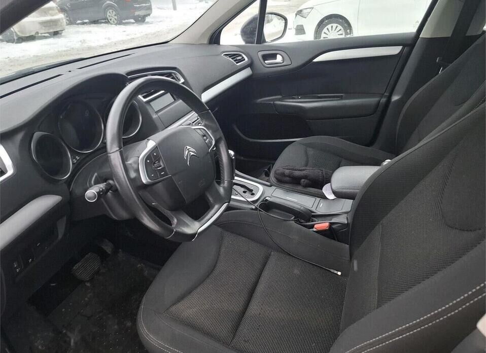 Citroen C4, II 1.6 AT (120 л.с.)