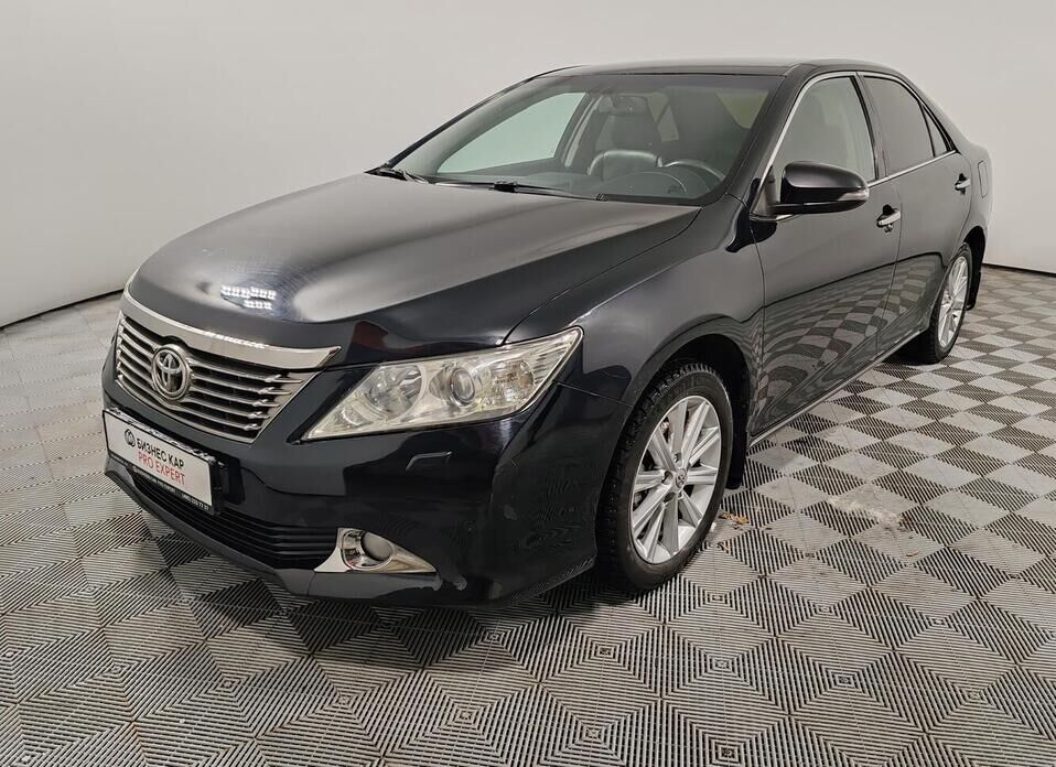 Toyota Camry, VII (XV50) 2.5 AT (181 л.с.)