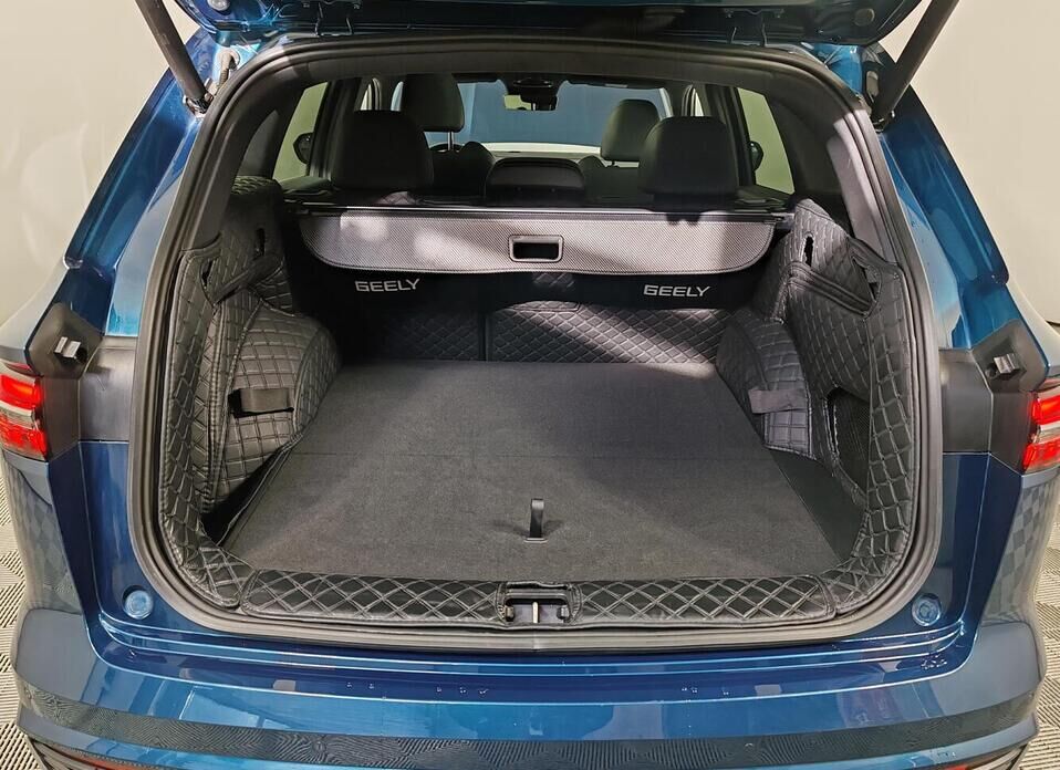 Geely Monjaro 2.0 AT (238 л.с.) 4WD