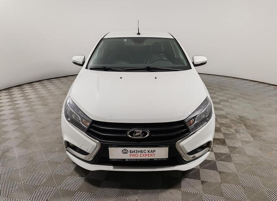 LADA (ВАЗ) Vesta, I 1.6 CVT (113 л.с.)
