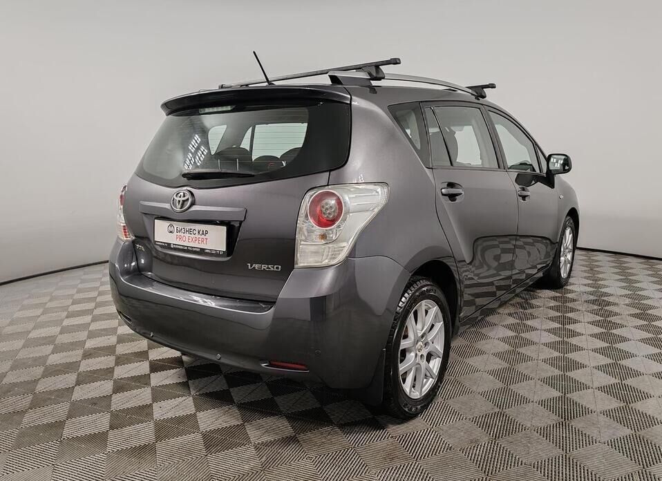 Toyota Verso, I 1.8 CVT (147 л.с.)