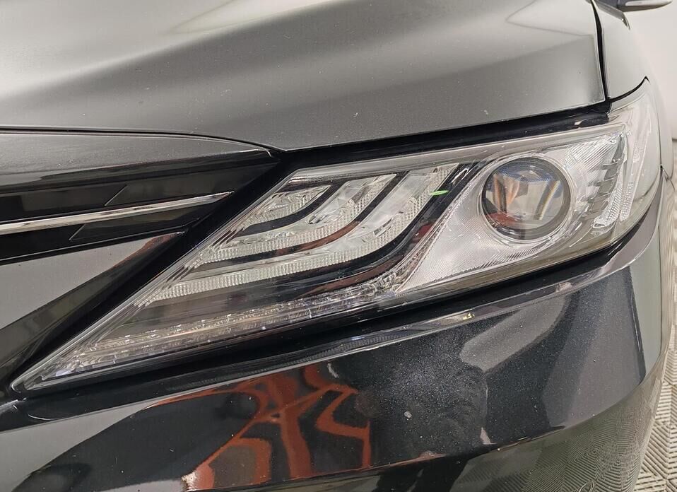 Toyota Camry, VIII (XV70) Рестайлинг 2.5 AT (206 л.с.)
