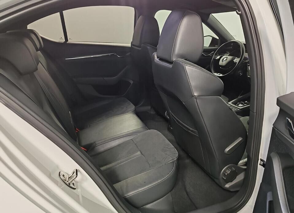 Skoda Octavia, IV (A8) 1.4 AMT (150 л.с.)