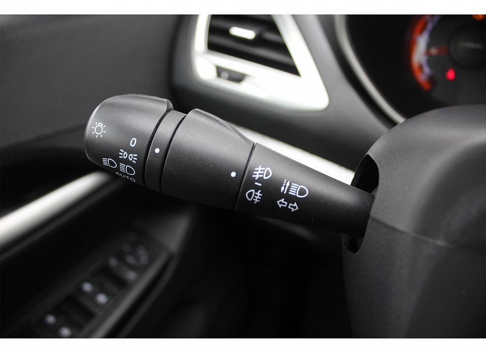 LADA (ВАЗ) Vesta, I SW 1.6 CVT (113 л.с.)